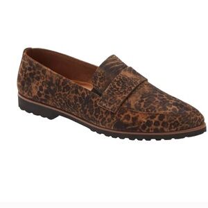 Paul Green Dara Safari Tan Loafer, NWOT, US size 7 (UK 4.5)